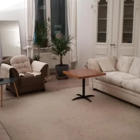 Im Historischen Altbau Von 1899 Apartment Zittau